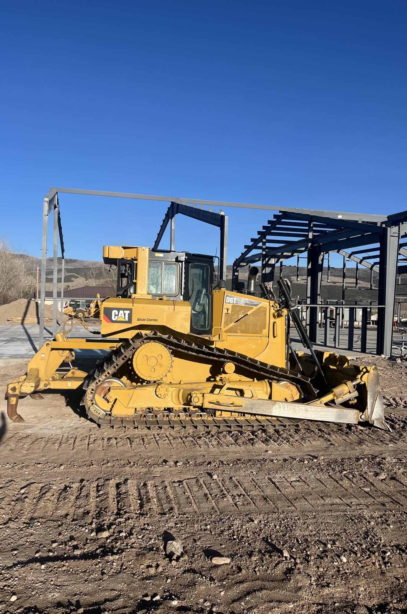 2018 CATERPILLAR D6T LGP